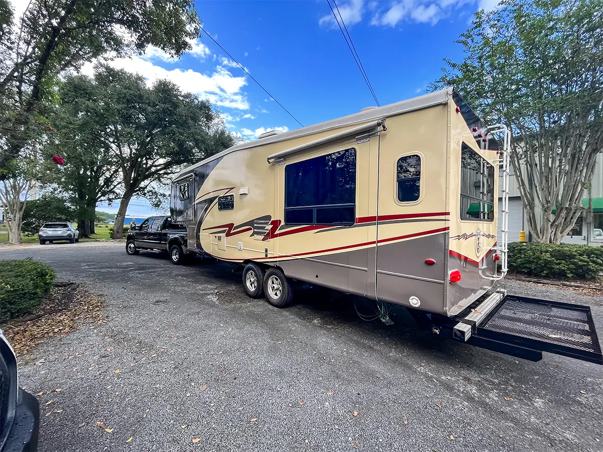 Rolling Canvases: The Art of Wrapping RVs and Campers- Wraps Direct