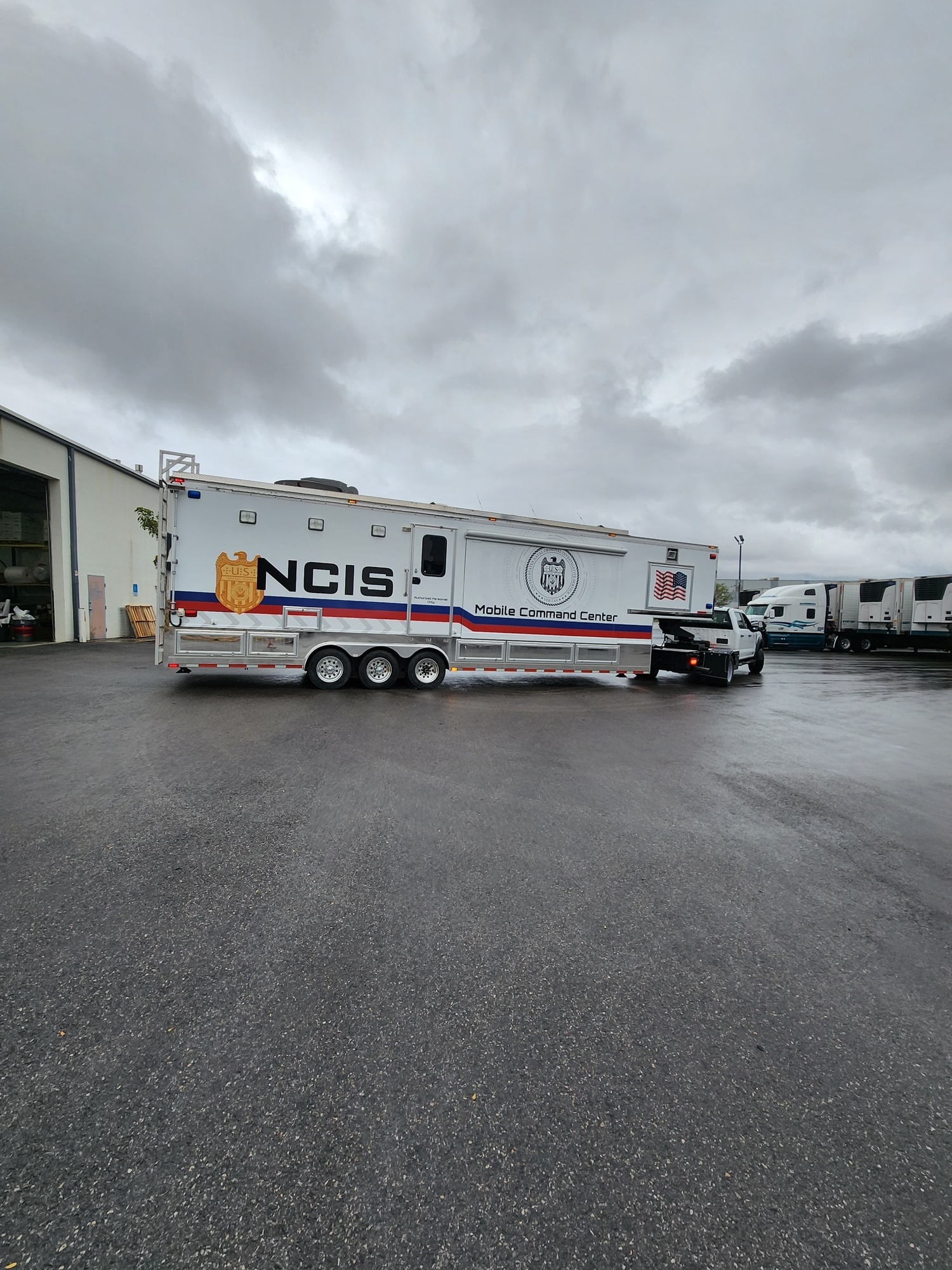 Trailer Wraps - Example 2